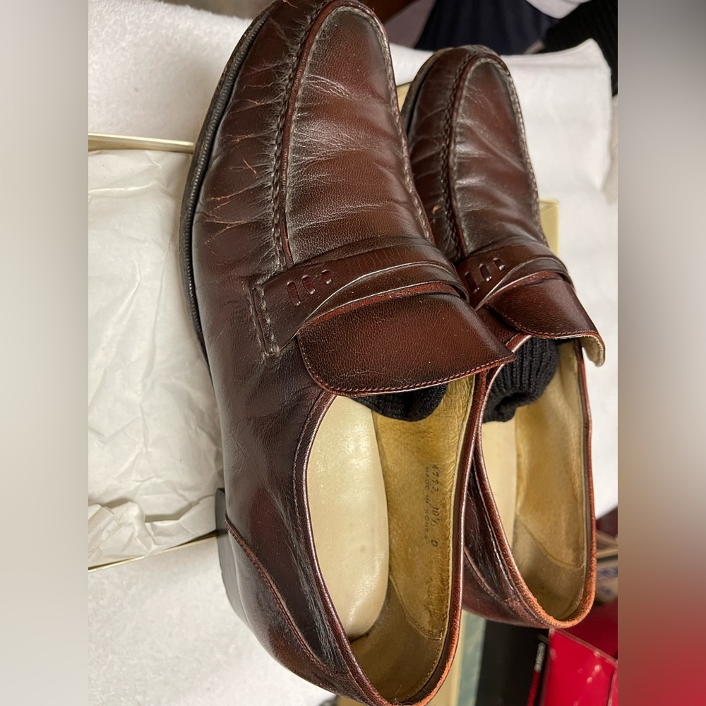 Men shoes in 10.5